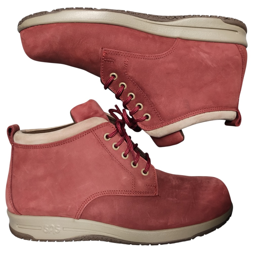SAS Gretchen Chukka Boots Womens US 8.5 Multi Leather Slip Resistant Lace Up EUC